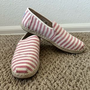 Women’s size 9.5 TOMS